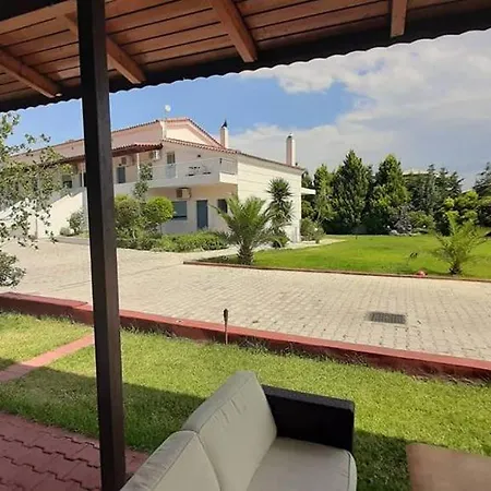 Ktima Xiliadou 4* تشيليادو