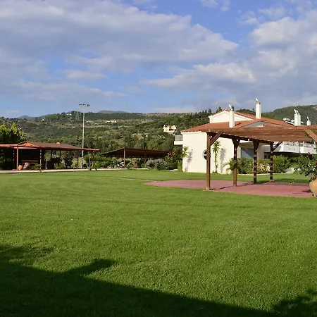 شقة فندقية Ktima Xiliadou تشيليادو