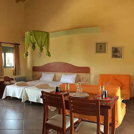 Ktima Xiliadou 4* تشيليادو